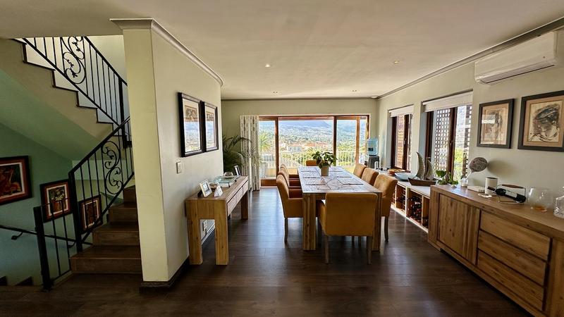 3 Bedroom Property for Sale in Kronenzicht Western Cape